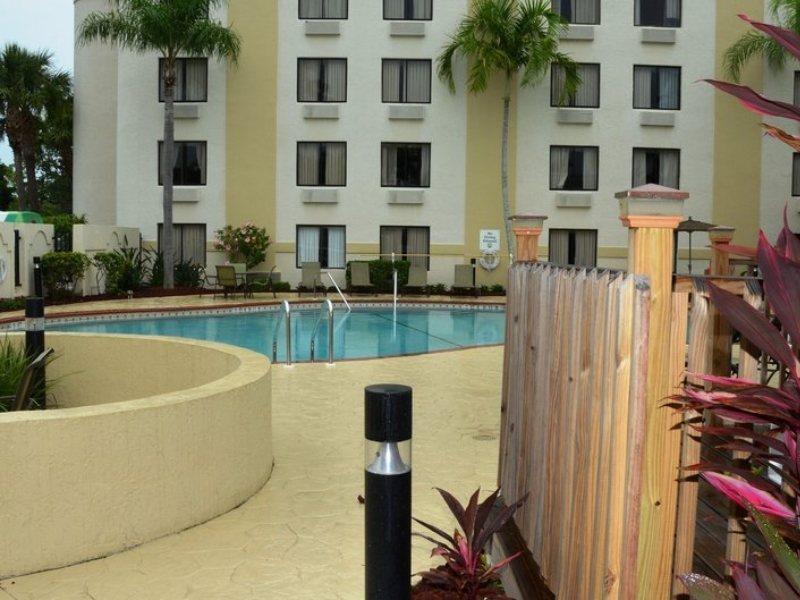 Holiday Inn - Fort Myers - Downtown Area By Ihg Екстер'єр фото